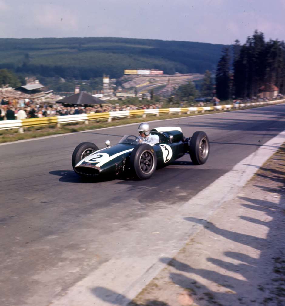 Jack Brabham dominated 1960 Belgian GP in the 'Lowline' Cooper-Climax en route to second consecutive World title. FoS Revival