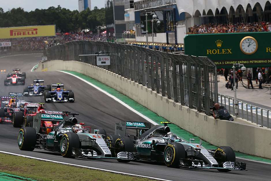 Hamilton v Rosberg Mercedes-Benz F1