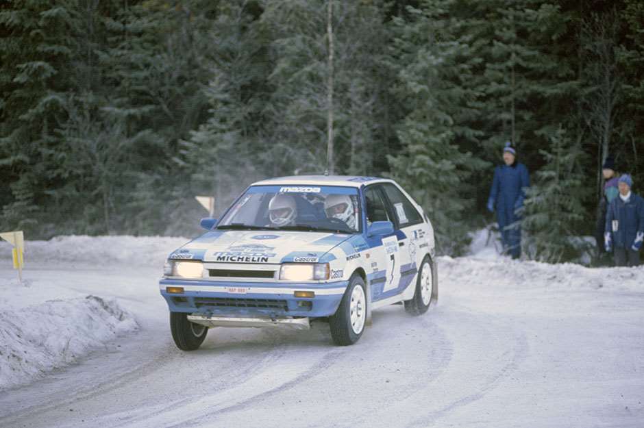 1989 World Rally Championship. Swedish Rally, Sweden. 6-8 January 1989. Ingvar Carlsson/Per Carlsson (Mazda 323 4WD), 1st position. World Copyright: LAT Photographic Ref: 35mm transparency 89RALLY01