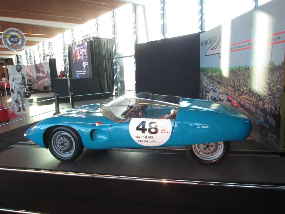Kit pour miniature automobile CCC Barquette D.B HBR4 Le Mans 1959 réf 187 